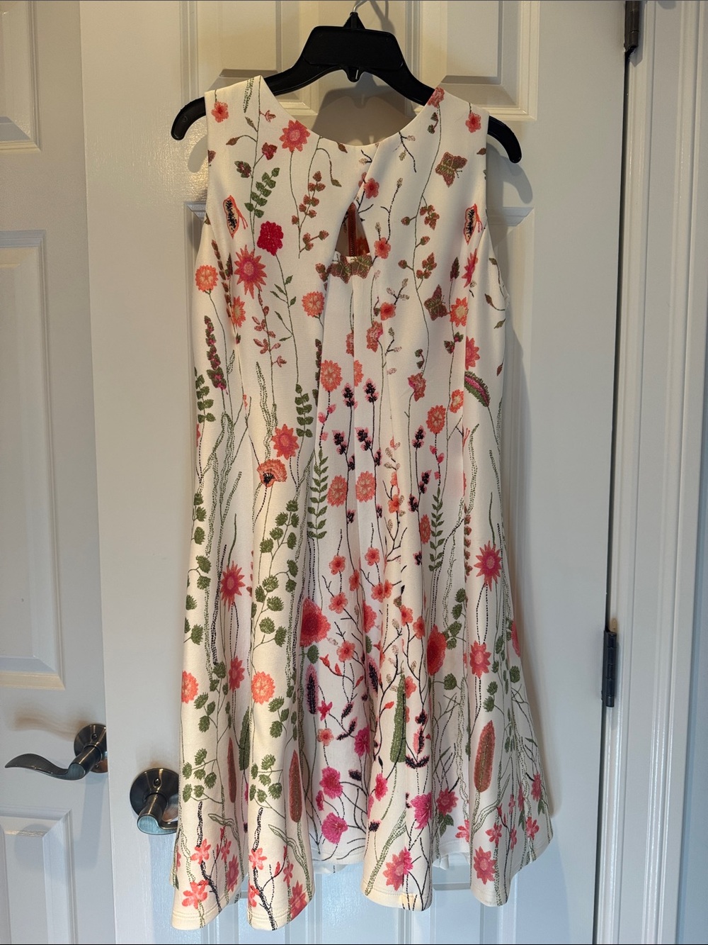 Women's White Floral Design Dress